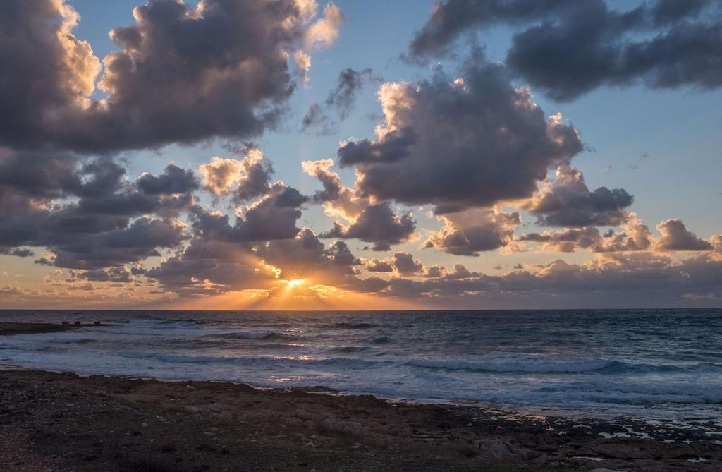 1St Class Location With Sea&Pool View Daire Pafos Dış mekan fotoğraf